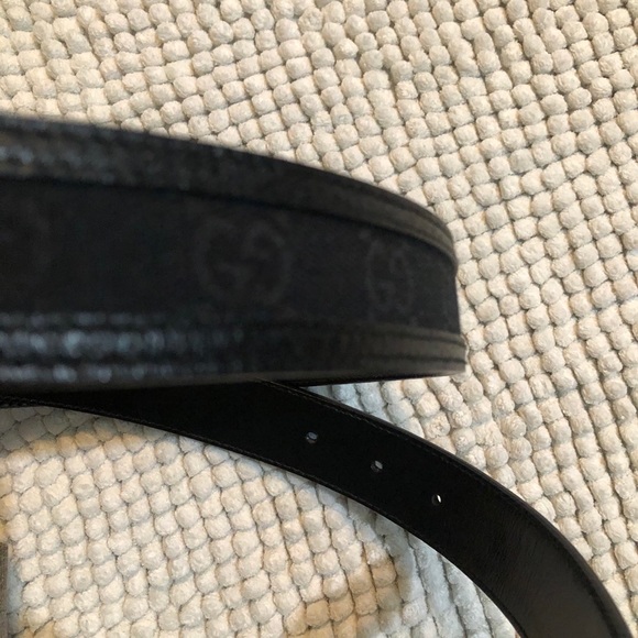 GUCCI Men’s Black Monogram Belt - Picture 15 of 16